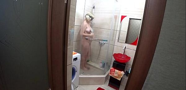  Lesbian washed her pregnant girlfriend and fucked her. Fetish in the shower and juicy ass in soapy foam POV.
